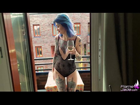 ❤️ Geweldich famke sûget mei in gulp en neukt hertstochtlik ûnder de iepen loft Just porno by ús fy.watchhentai.ru